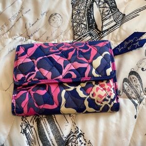 Vera Bradley Katalina Pink wallet